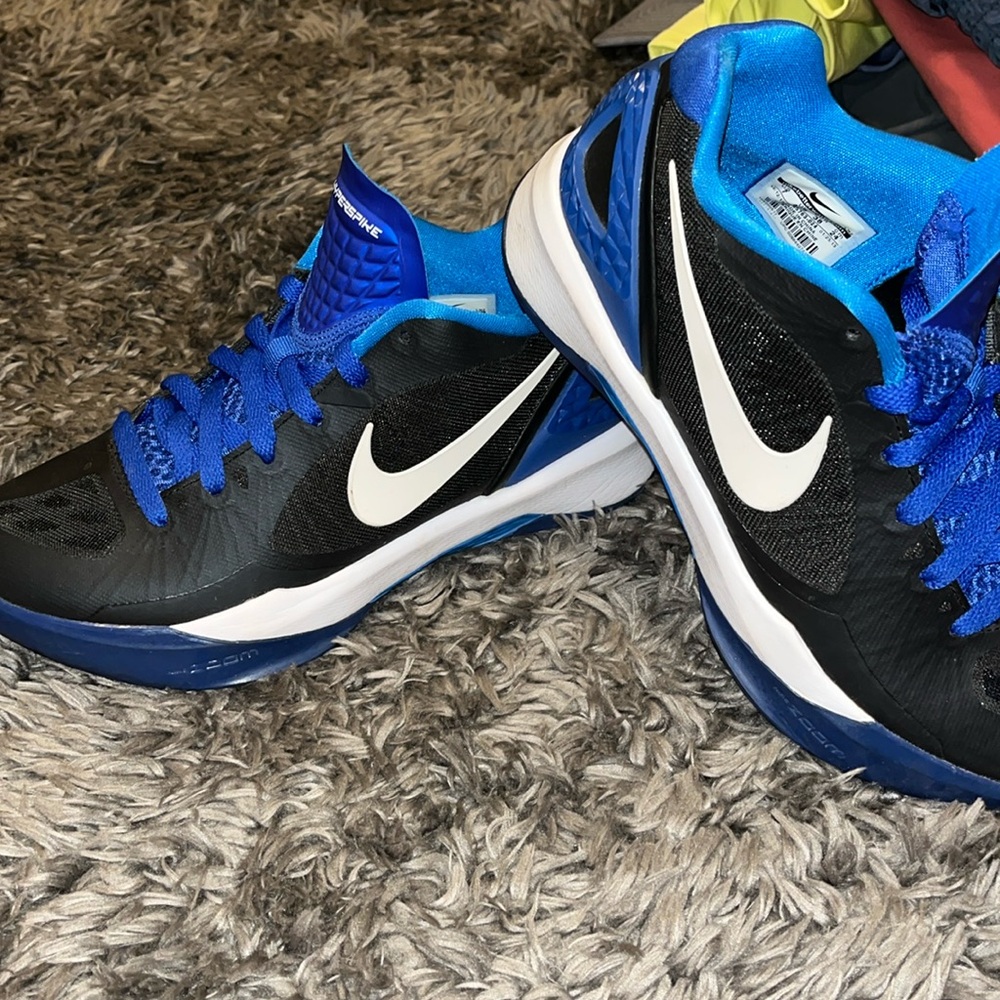 Black, Blue & White Nike Hyperspike tennis shoe. SIZE 7 women’s. EUC.